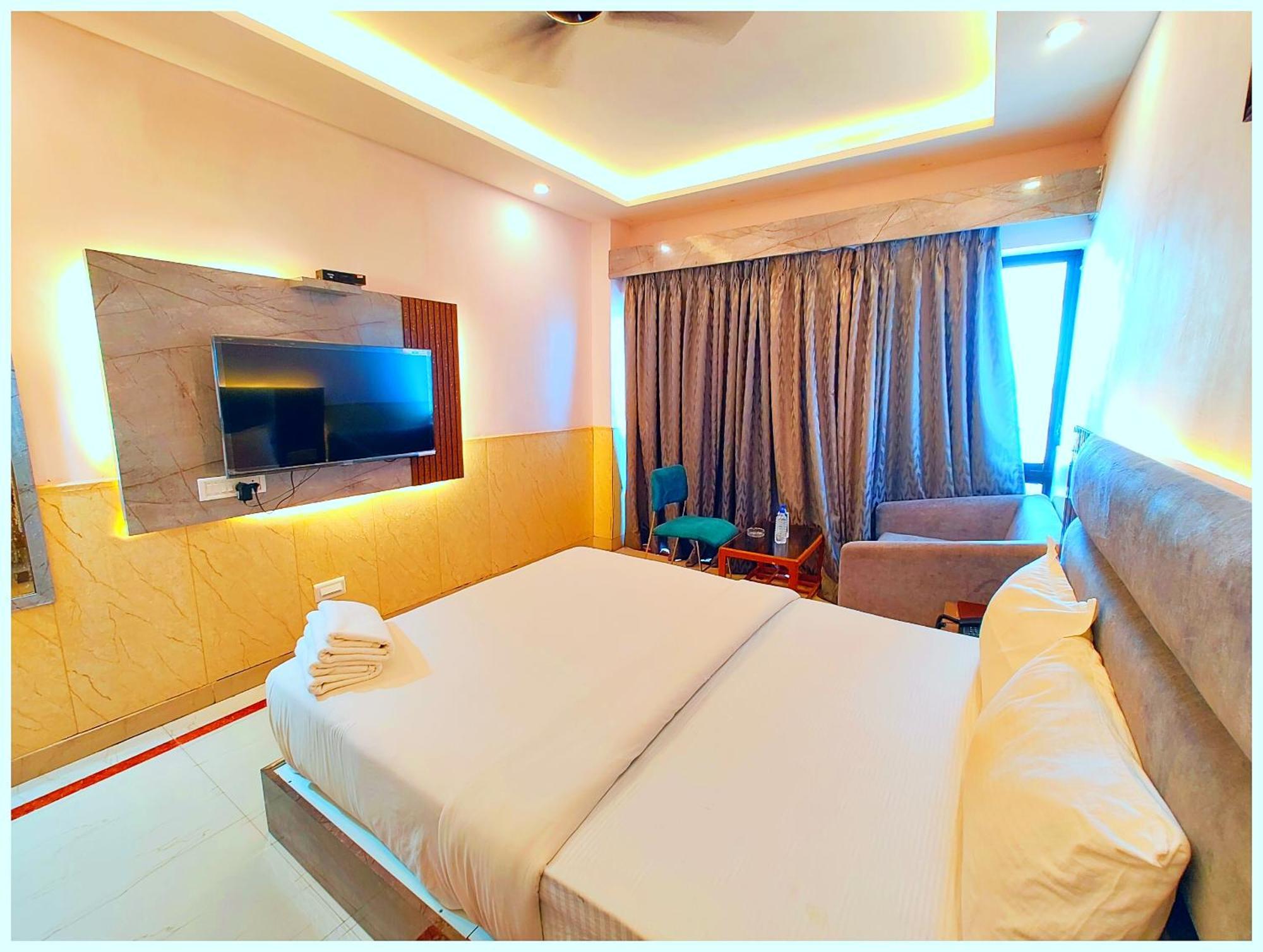 Puri Hotel D R E A M L A N D Near Sea Beach - - Restaurant & Parking Facilities - Prime Location With Luxury And Spacious Room - Book Now Ngoại thất bức ảnh