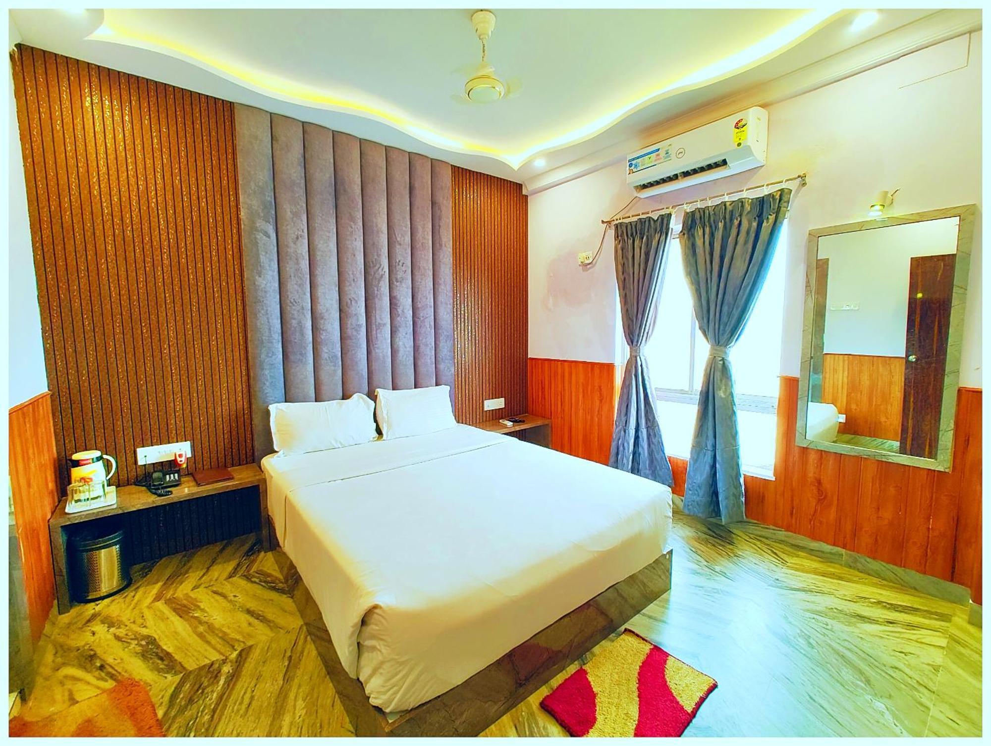 Puri Hotel D R E A M L A N D Near Sea Beach - - Restaurant & Parking Facilities - Prime Location With Luxury And Spacious Room - Book Now Ngoại thất bức ảnh